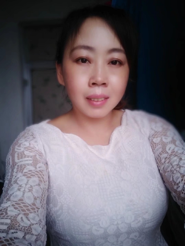 笑看人生的第一张照片--宿州相亲服务中心