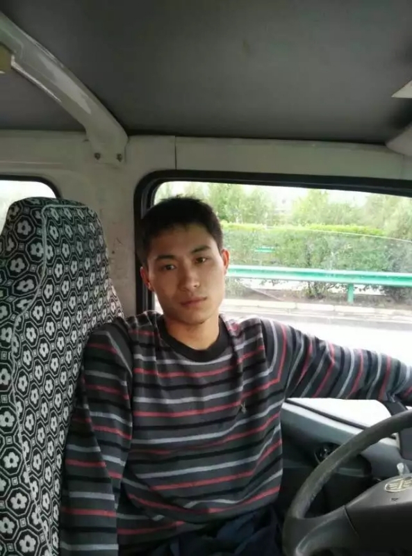 桦树林的第一张照片--宿州相亲服务中心