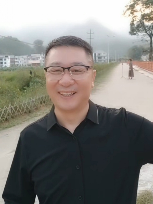 在這裡等你的第二张照片--宿州相亲服务中心