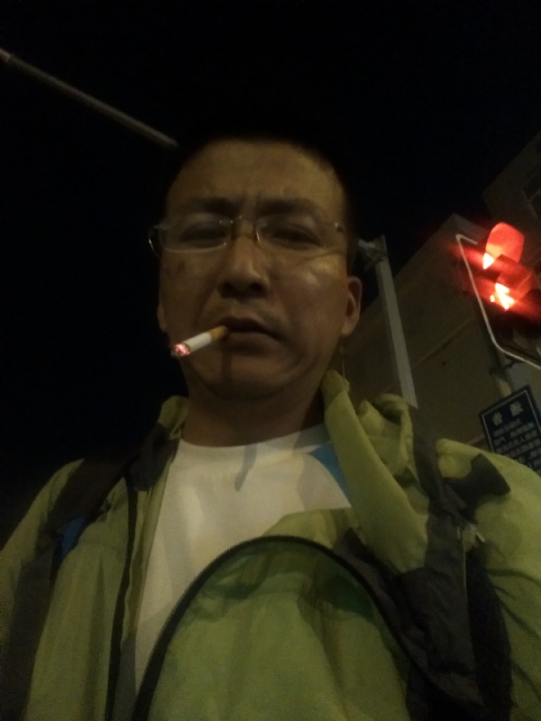 认真的生活的第一张照片--宿州相亲服务中心