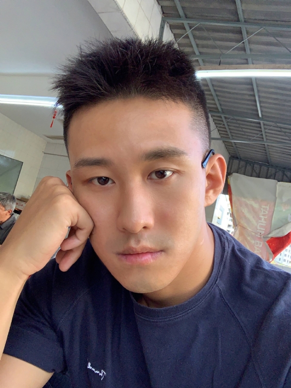 相见恨晚的第二张照片--宿州相亲服务中心