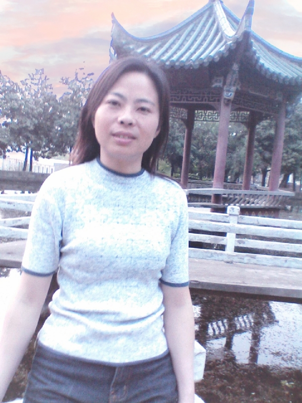 小草的第一张照片--宿州相亲服务中心