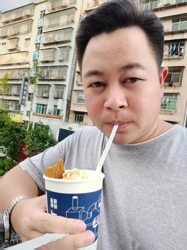 K金o的第一张照片--宿州相亲服务中心