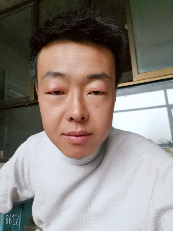 缺爱80后的第一张照片--宿州相亲服务中心