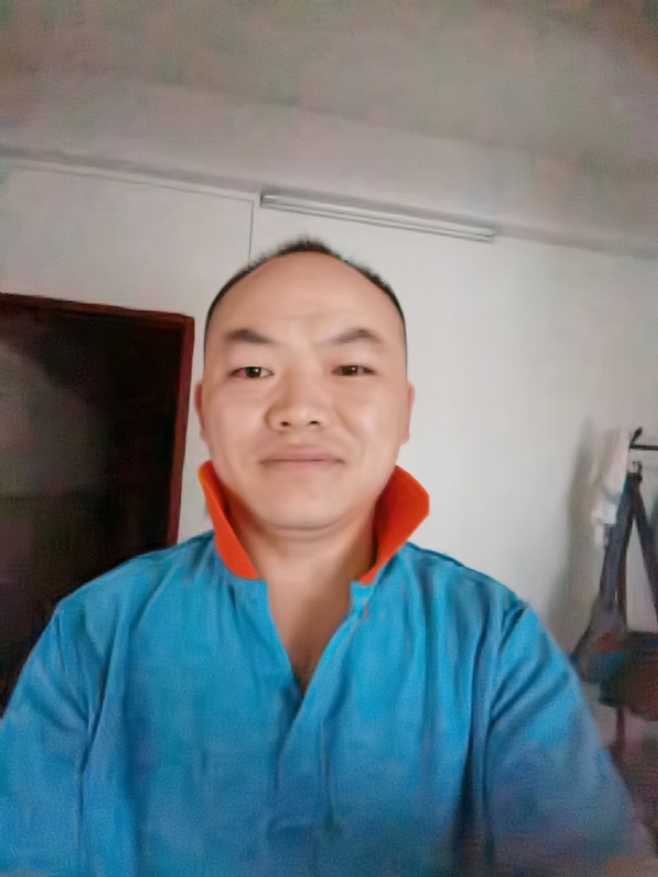 与子携老的第四张照片--宿州相亲服务中心