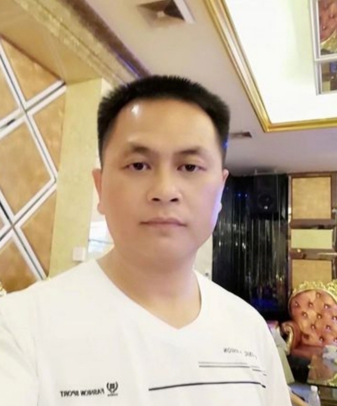 小梁的第二张照片--宿州相亲服务中心