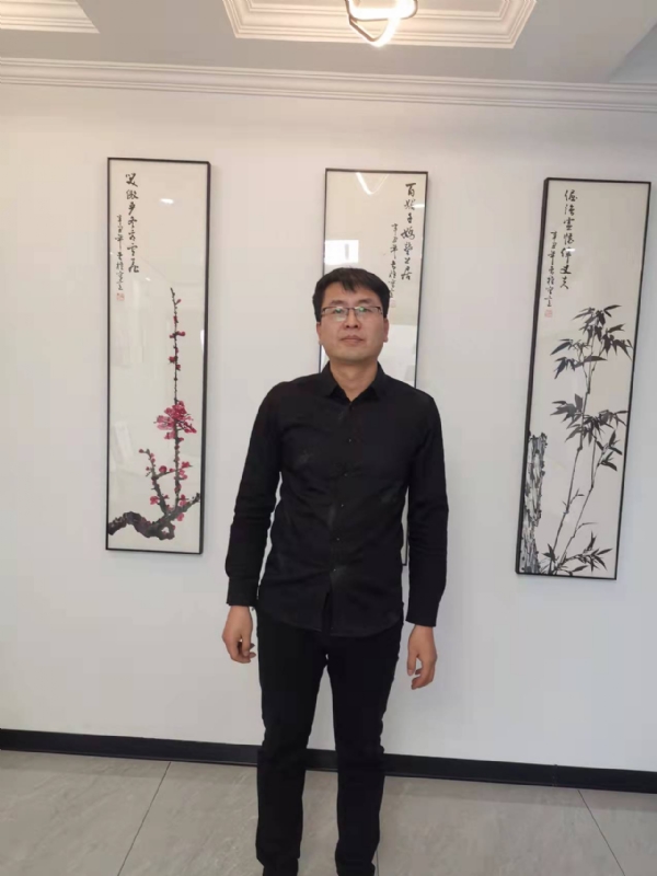 情义比天高的第一张照片--宿州相亲服务中心