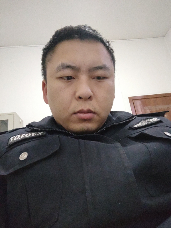 好纠结的第一张照片--宿州相亲服务中心