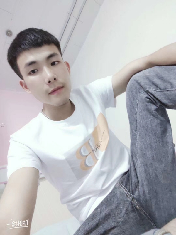 爱Q我的第一张照片--宿州相亲服务中心