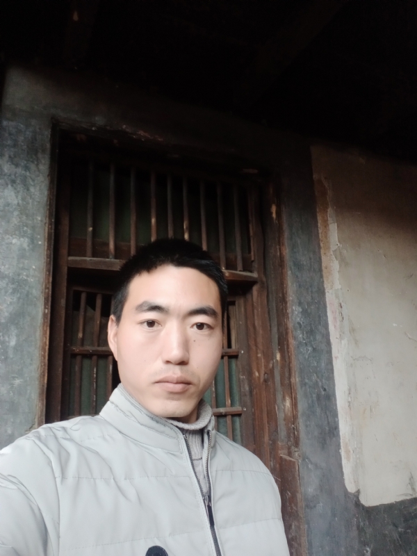 嫁与娶的第一张照片--宿州相亲服务中心