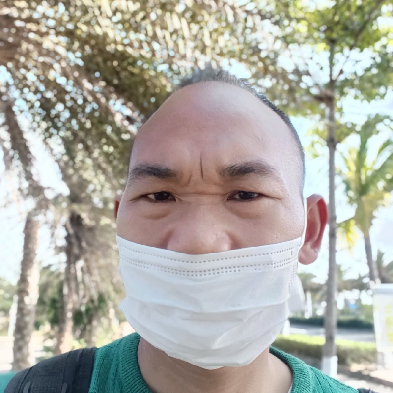 塑马的峰哥的第一张照片--宿州相亲服务中心