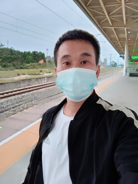 小李的第一张照片--宿州相亲服务中心