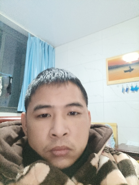 寂寞的第二张照片--宿州相亲服务中心