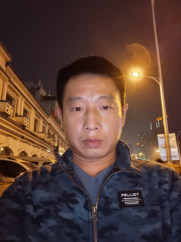 偷偷说的第一张照片--宿州相亲服务中心