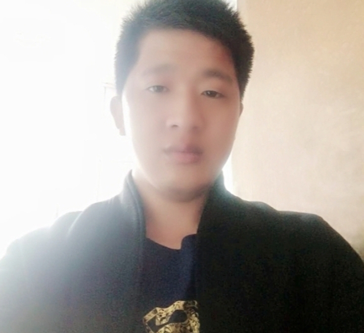 形影不离的第一张照片--宿州相亲服务中心