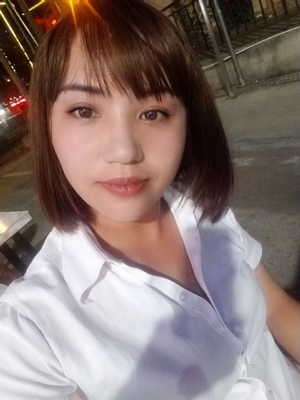CC的第二张照片--宿州相亲服务中心