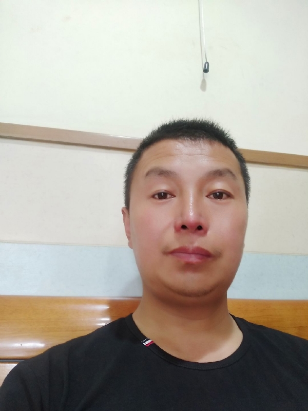快乐的小鱼儿的第一张照片--宿州相亲服务中心