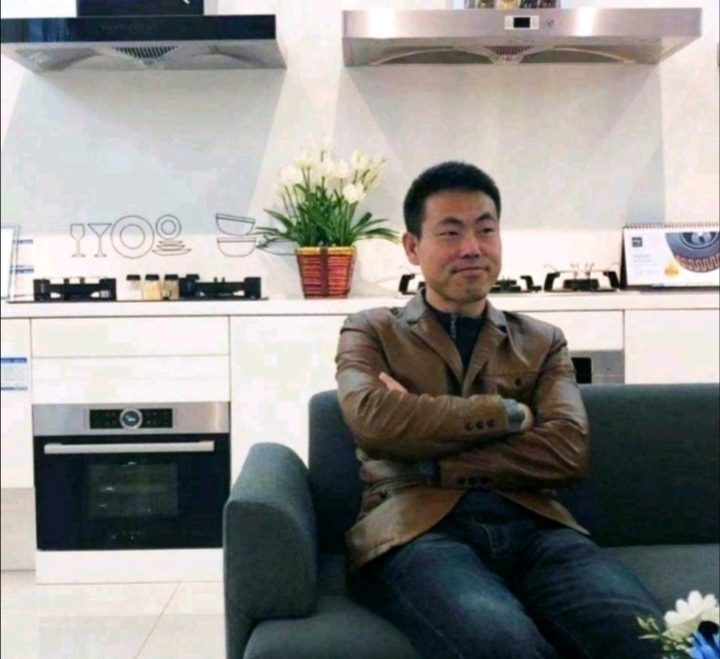 奋斗的执着的第一张照片--宿州相亲服务中心