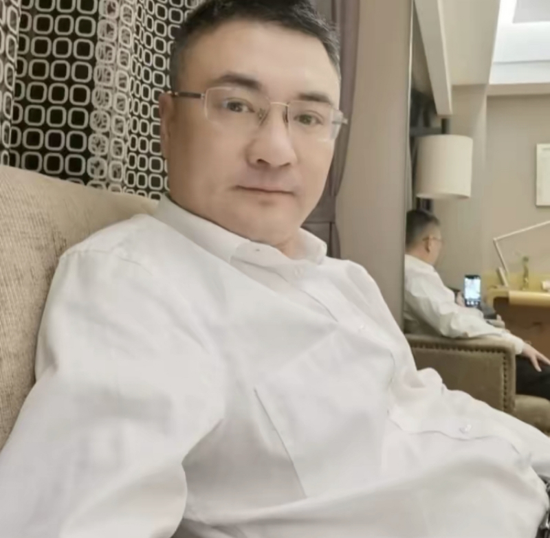 追逐的第二张照片--宿州相亲服务中心
