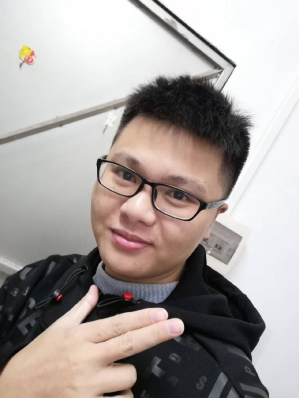 小小梦执的第一张照片--宿州相亲服务中心