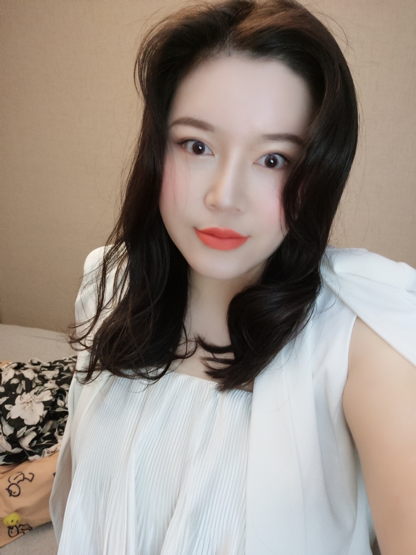 璐璐的第一张照片--宿州相亲服务中心
