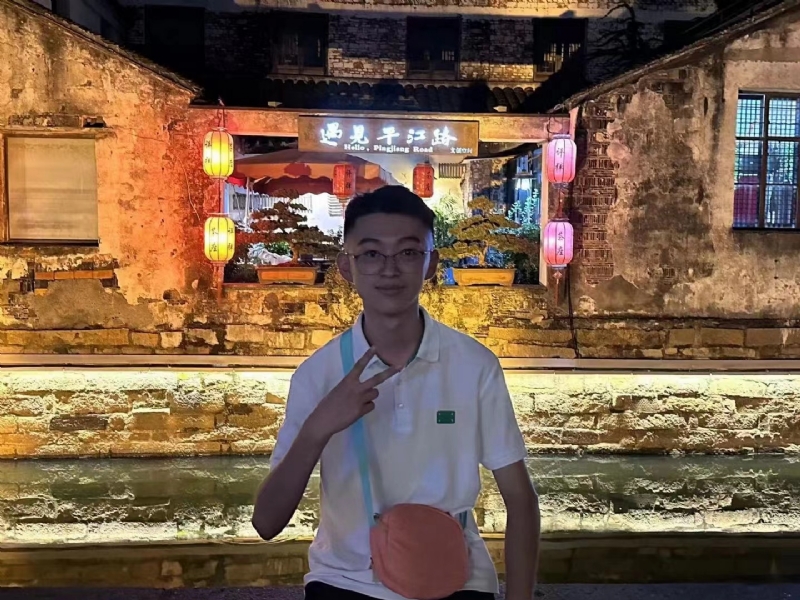 李四的第一张照片--宿州相亲服务中心