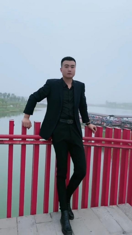 Albert的第一张照片--宿州相亲服务中心
