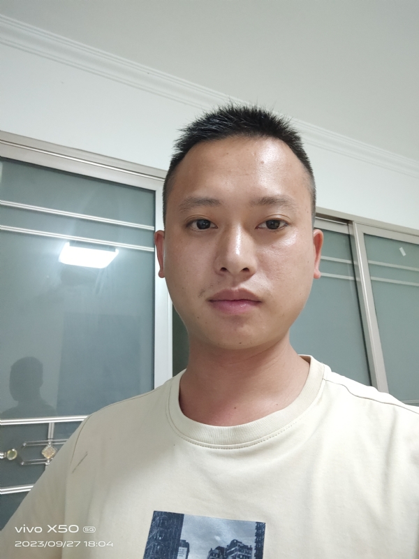 小yan同学的第一张照片--宿州相亲服务中心