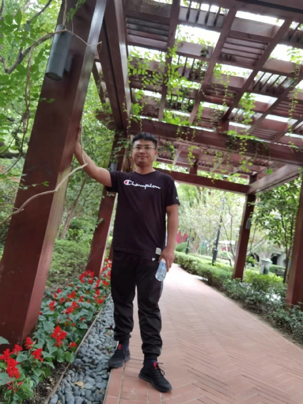 会飞的鱼的第一张照片--宿州相亲服务中心