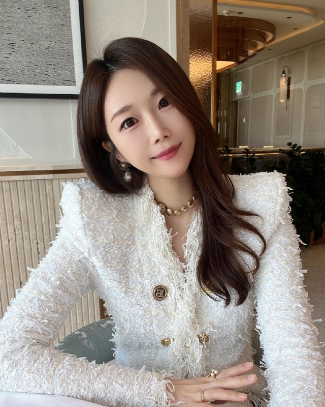 惠然的第一张照片--宿州相亲服务中心