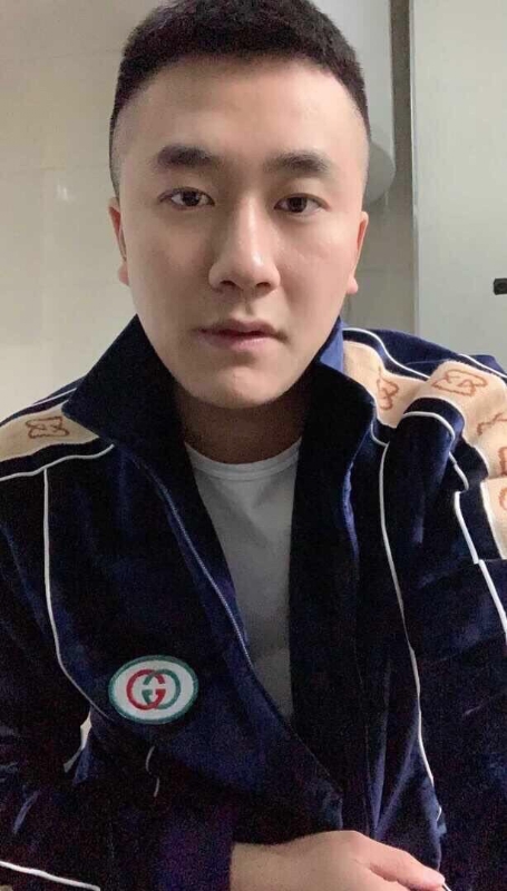 凌毅的第一张照片--宿州相亲服务中心