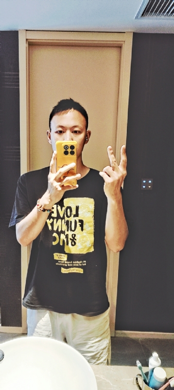 涵涵在的第一张照片--宿州相亲服务中心