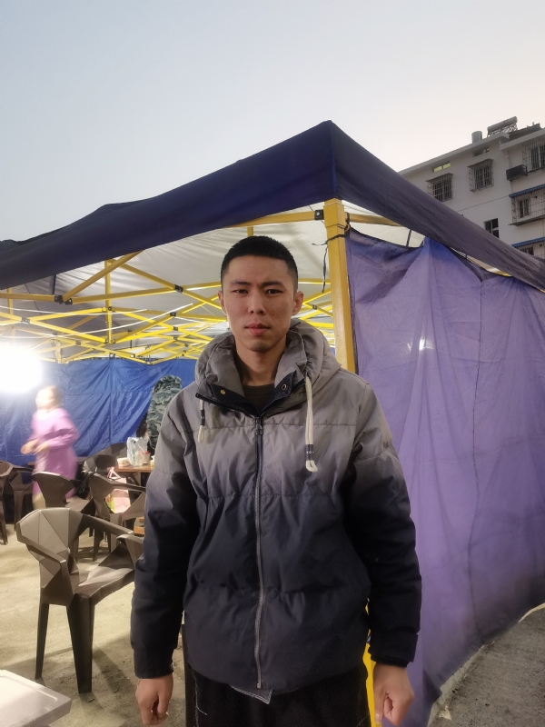 谁谁谁的第一张照片--宿州相亲服务中心