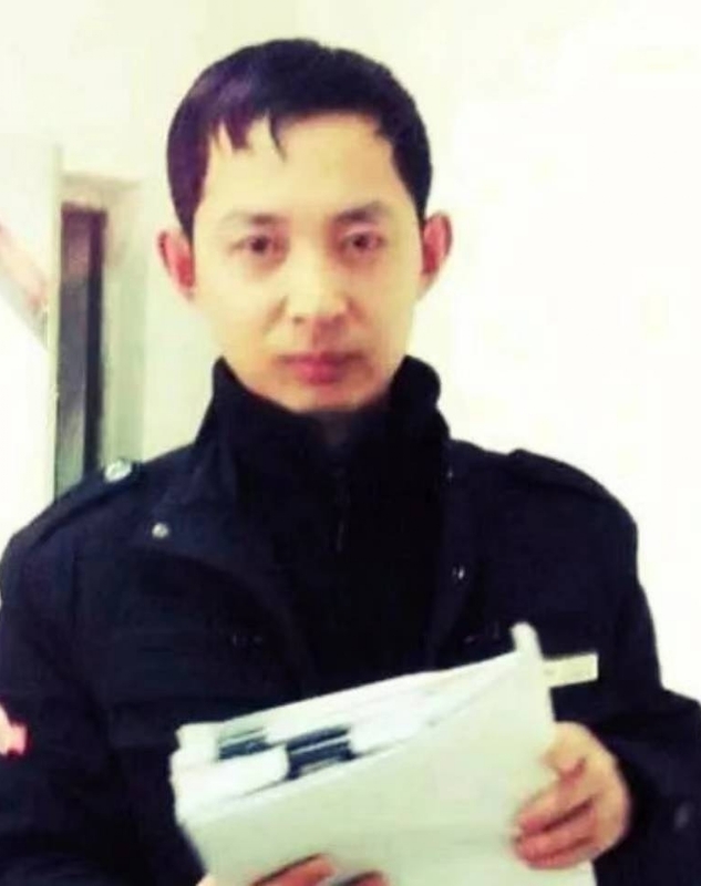 风雨中有你的第一张照片--宿州相亲服务中心
