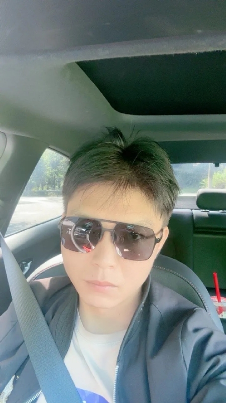怀念的第一张照片--宿州相亲服务中心