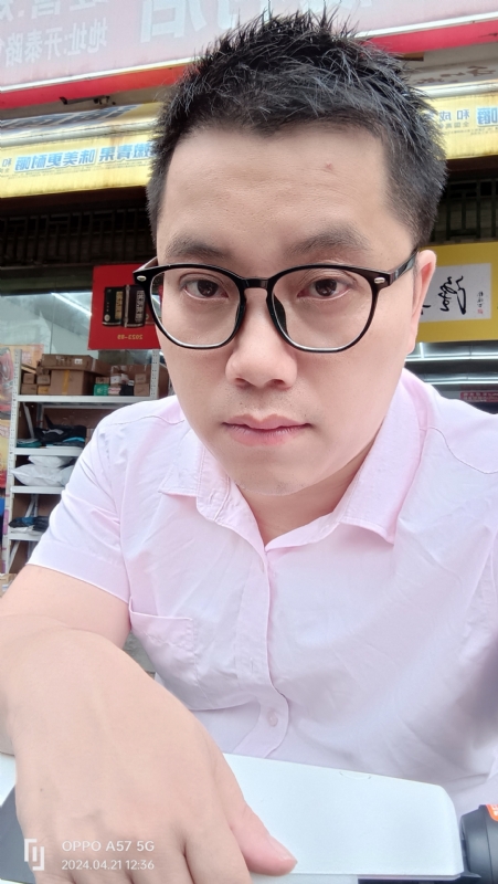 黑鹰的第二张照片--宿州相亲服务中心