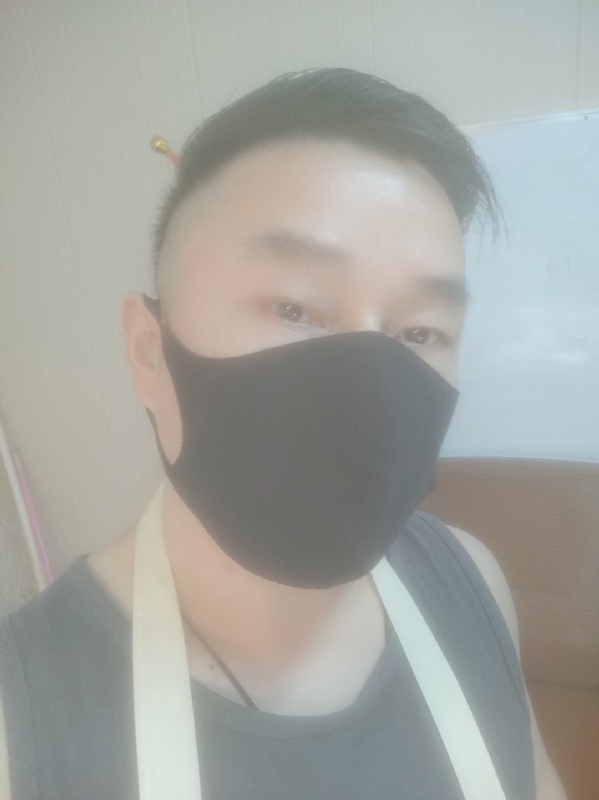 Poluk秦的第二张照片--宿州相亲服务中心
