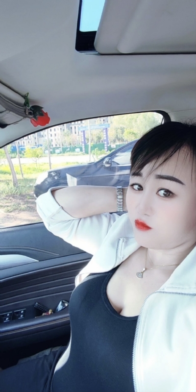 王芳燕的第四张照片--宿州相亲服务中心