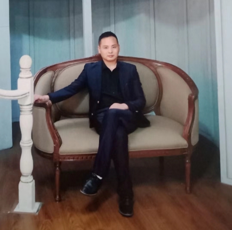 龙行天下的第二张照片--宿州相亲服务中心