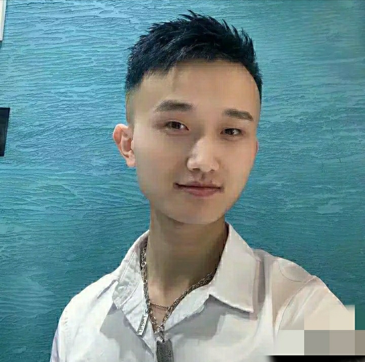 小哥哥的第一张照片--宿州相亲服务中心