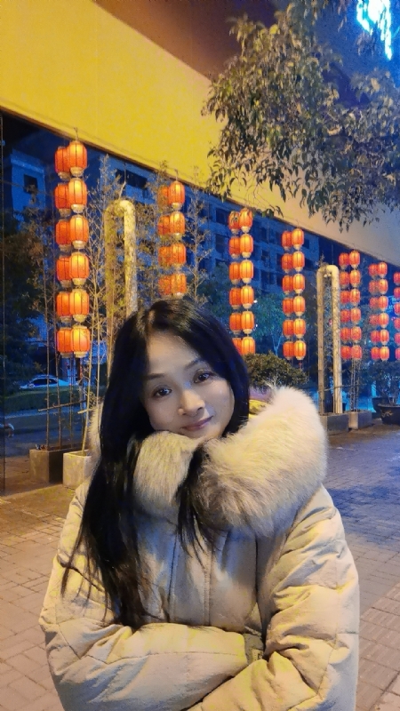 伊伊的第二张照片--宿州相亲服务中心