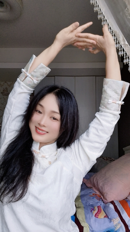 伊伊的第四张照片--宿州相亲服务中心