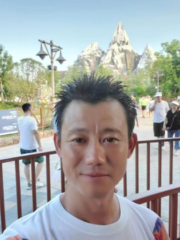 艾氏涂料博的第一张照片--宿州相亲服务中心