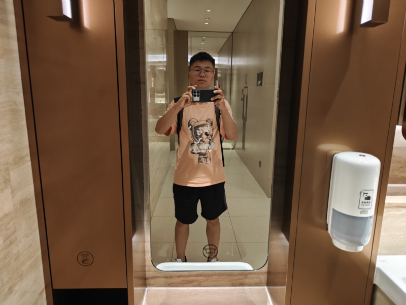麒麟区幼儿园扛把子的第二张照片--宿州相亲服务中心