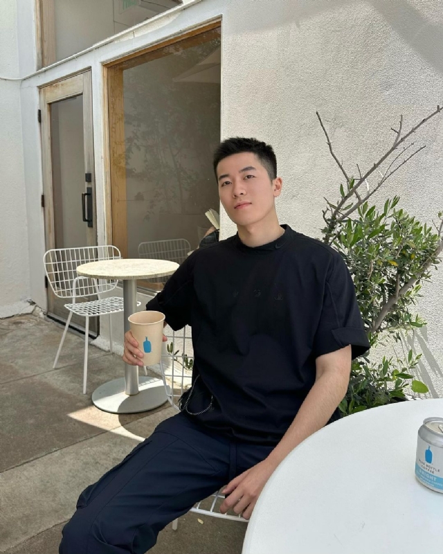 VV的第二张照片--宿州相亲服务中心