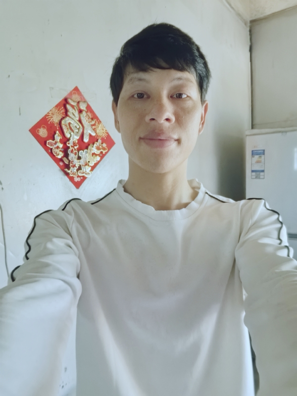 夏风微凉的第一张照片--宿州相亲服务中心