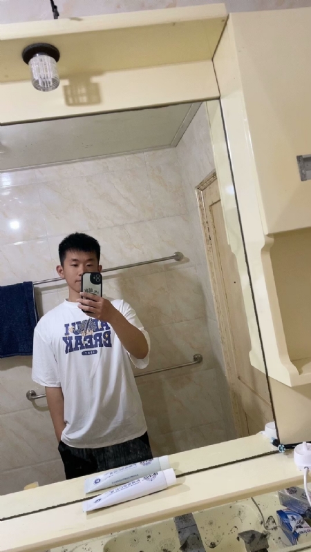 哈哈的第一张照片--宿州相亲服务中心