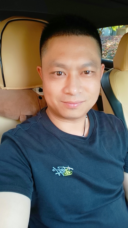 影子的第二张照片--宿州相亲服务中心