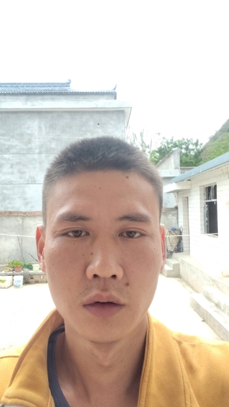 简单点的第一张照片--宿州相亲服务中心