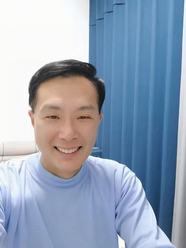 枫叶的第三张照片--宿州相亲服务中心